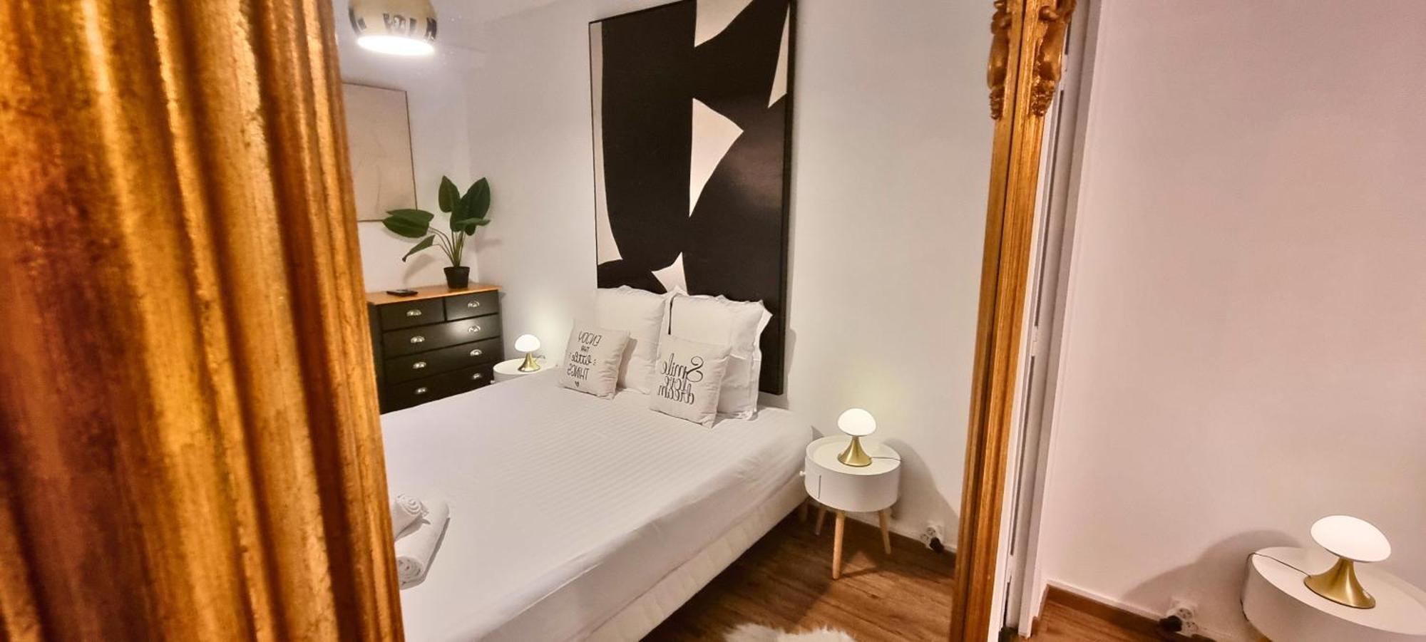 Au Palais Des Pyrenees! Hyper Centre -Clim-Balcon-Parking Gratuit Apartman Pau Kültér fotó