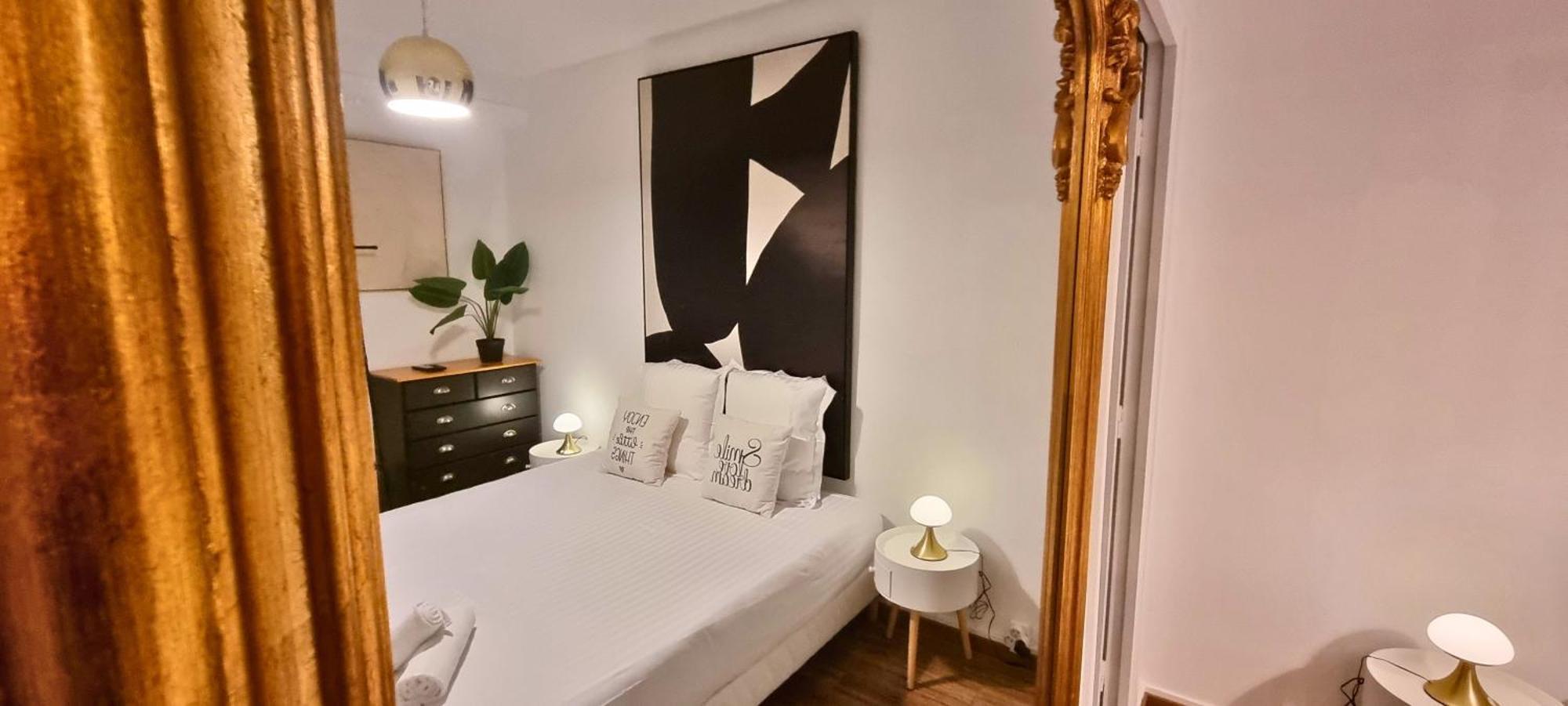 Au Palais Des Pyrenees! Hyper Centre -Clim-Balcon-Parking Gratuit Apartman Pau Kültér fotó
